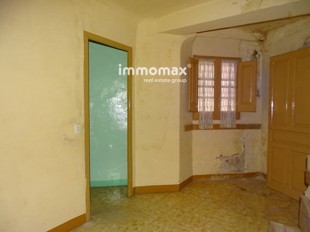 4 bedroom Villa for sale in Paüls - € 36,000 (Ref: 8050333)