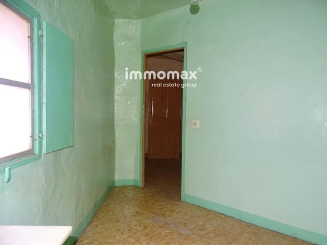 4 bedroom Villa for sale in Paüls - € 36,000 (Ref: 8050333)