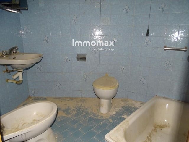 4 bedroom Villa for sale in Paüls - € 36,000 (Ref: 8050333)