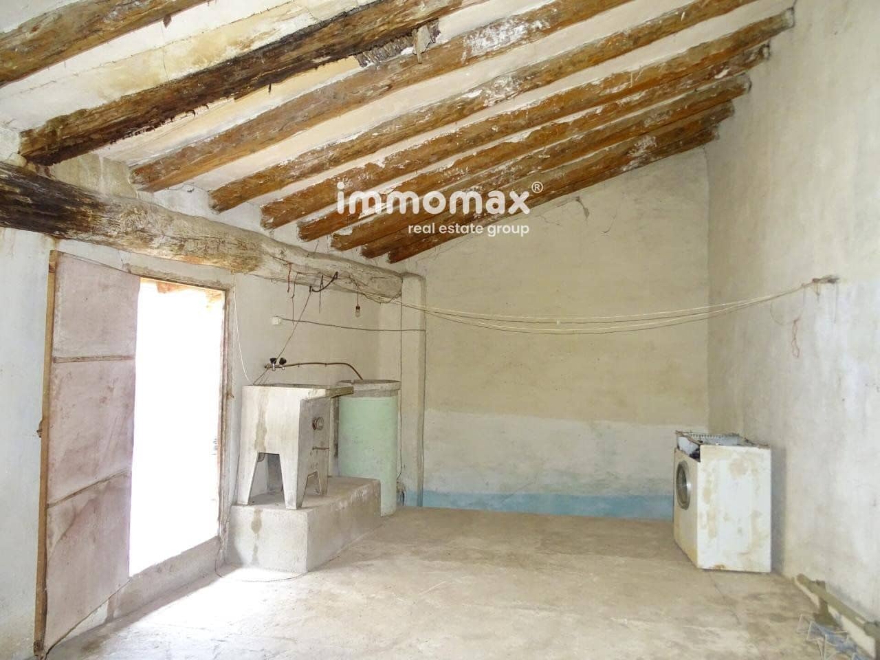 4 soveværelse Villa til salg i Pauls - € 36.000 (Ref: 8050333)