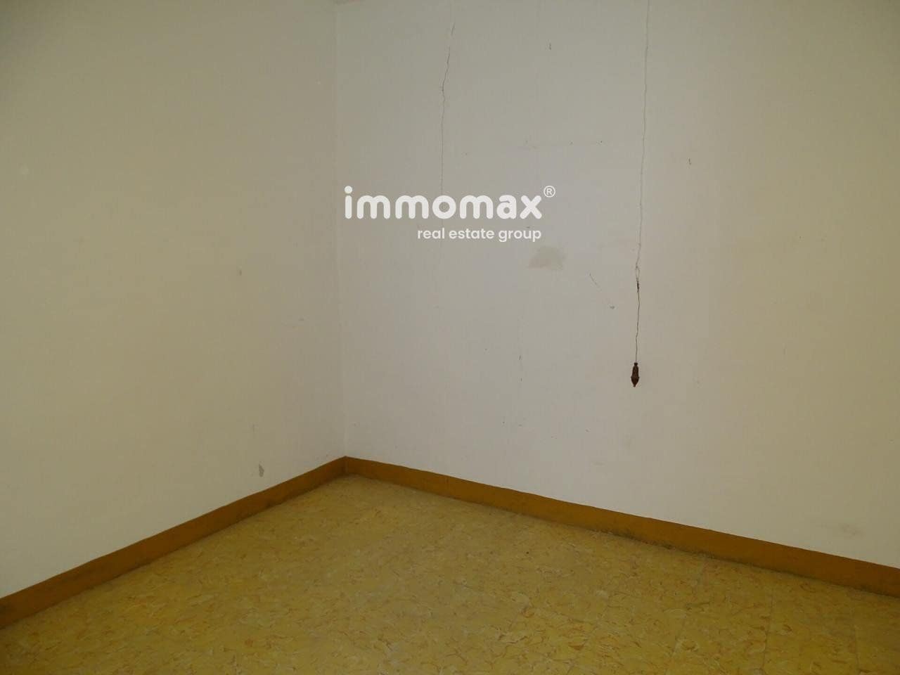 4 soveværelse Villa til salg i Pauls - € 36.000 (Ref: 8050333)