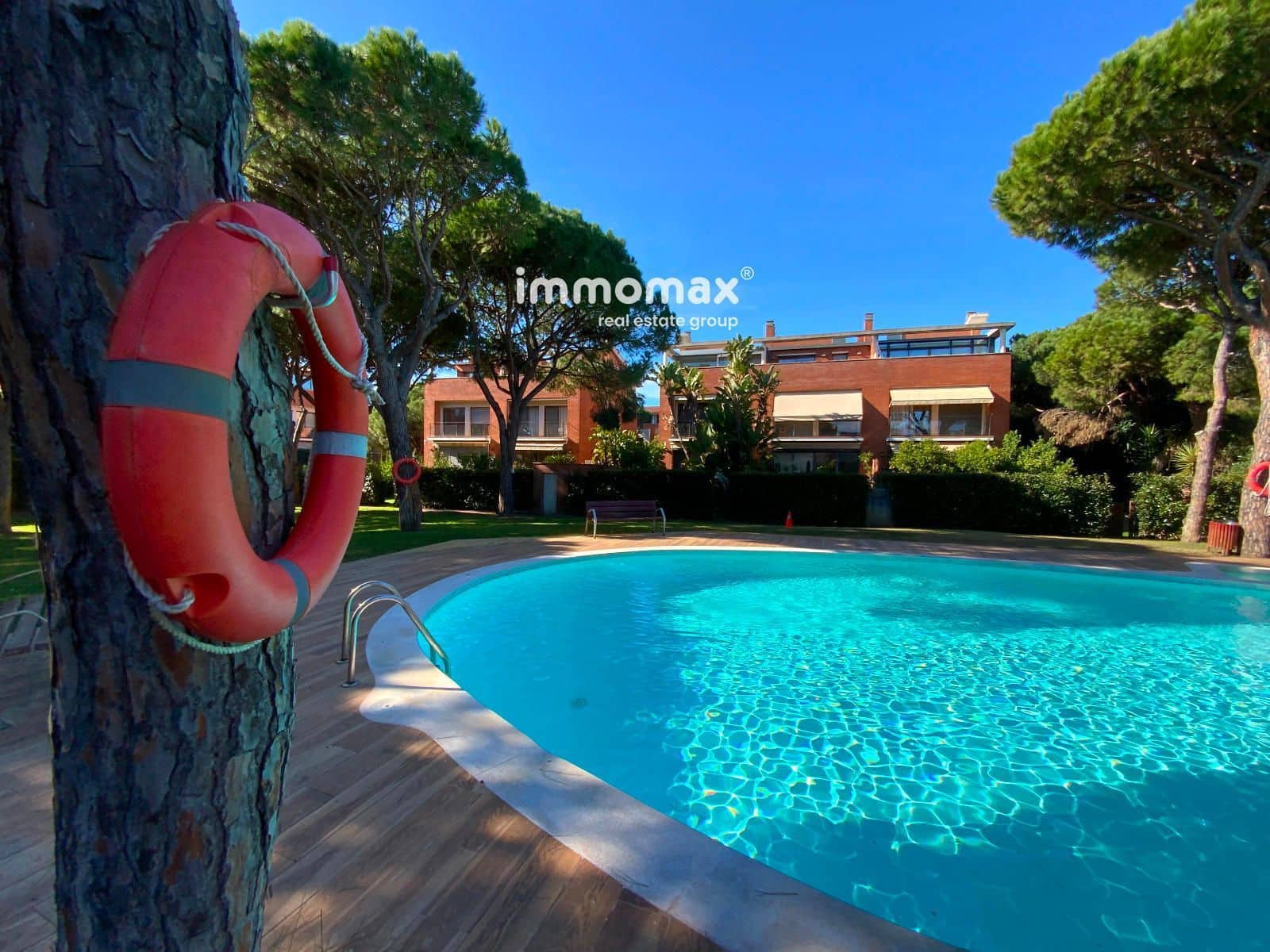 Casa de 4 habitaciones en Gavà en alquiler con piscina garaje - 6.700 € (Ref: 8052743)