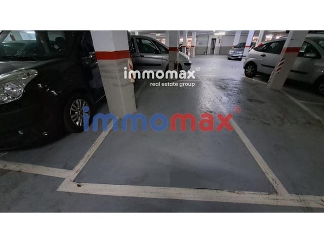 Garage til salg i Sant Boi de Llobregat - € 14.000 (Ref: 8052747)