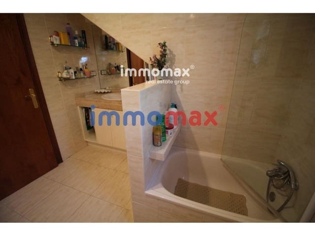 6 bedroom Villa for sale in Vallirana with garage - € 412,500 (Ref: 8052771)