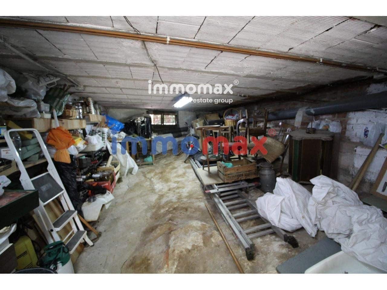 6 bedroom Villa for sale in Vallirana with garage - € 412,500 (Ref: 8052771)