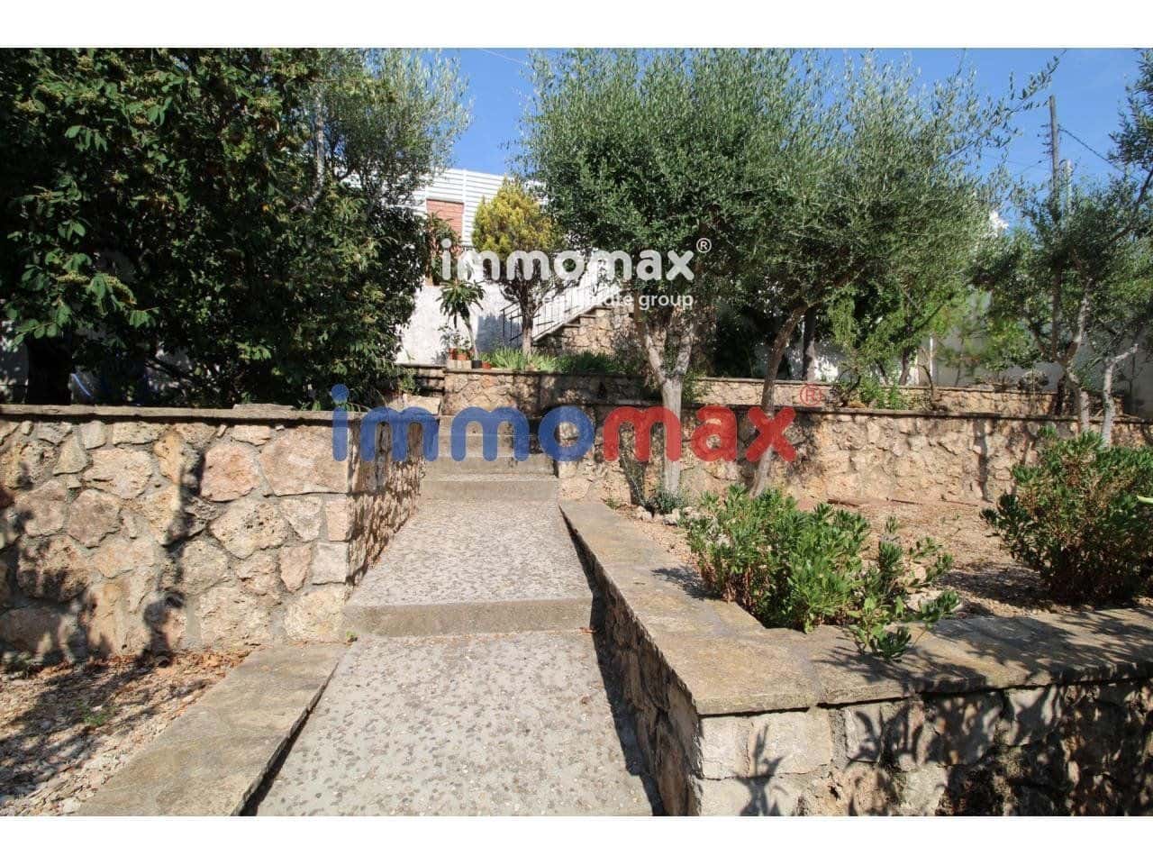 6 bedroom Villa for sale in Vallirana with garage - € 412,500 (Ref: 8052771)