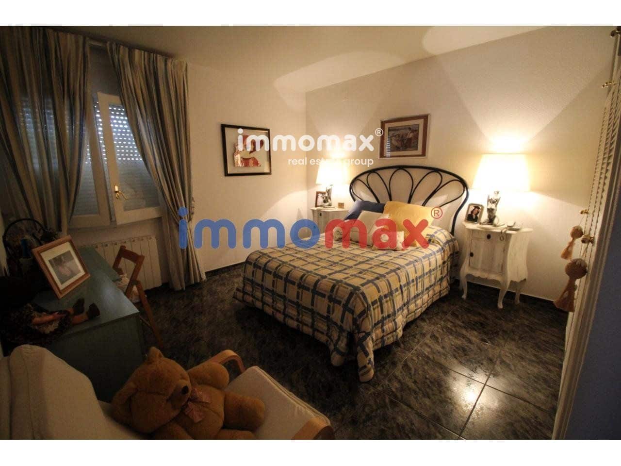 6 bedroom Villa for sale in Vallirana with garage - € 412,500 (Ref: 8052771)