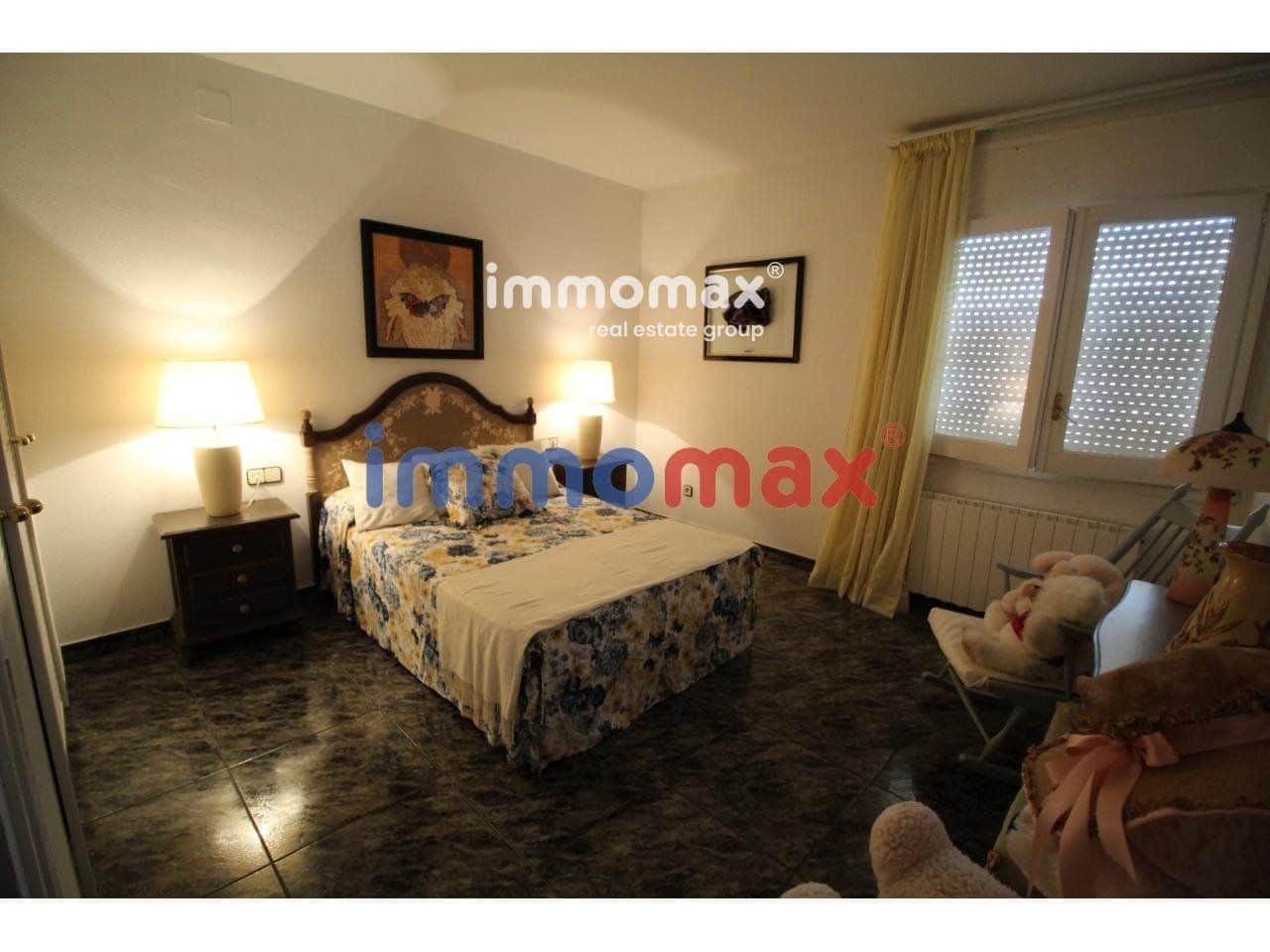 6 bedroom Villa for sale in Vallirana with garage - € 412,500 (Ref: 8052771)