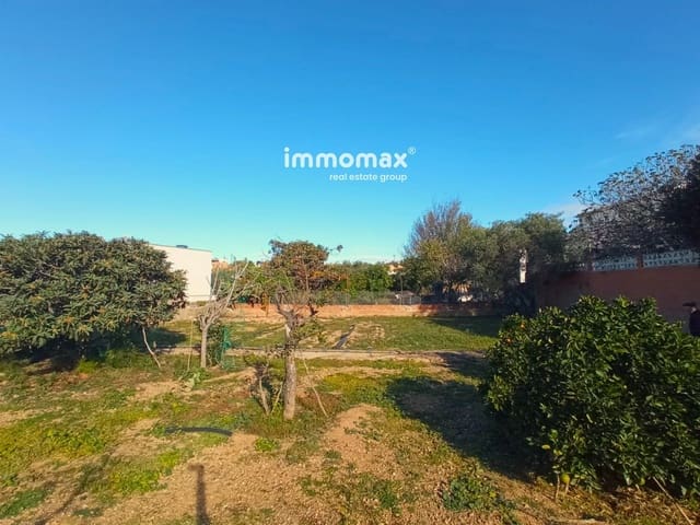 Terreno para Construção para venda em Vilanova i la Geltrú - 200 000 € (Ref: 8056645)