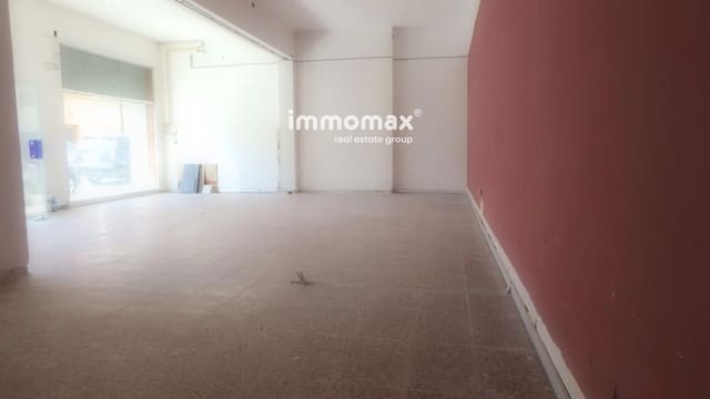 Commercieel te koop in Sant Celoni - € 99.500 (Ref: 8086541)