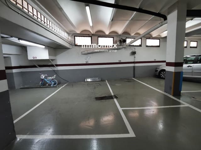 Garage for sale in Sant Joan Despí - € 15,000 (Ref: 8107786)