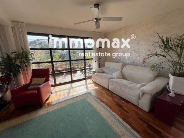 5 bedroom Villa for sale in Castelldefels - € 1,450,000 (Ref: 8116712)