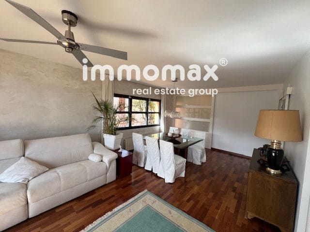 5 bedroom Villa for sale in Castelldefels - € 1,450,000 (Ref: 8116712)