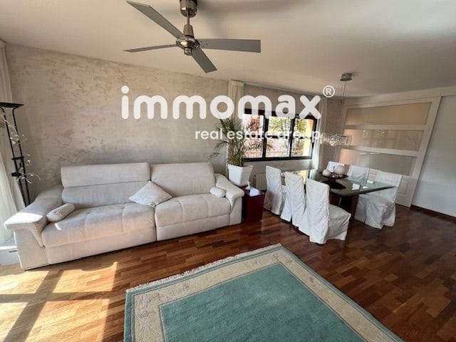 5 bedroom Villa for sale in Castelldefels - € 1,450,000 (Ref: 8116712)