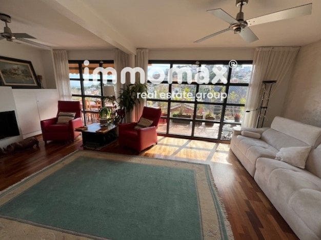 5 bedroom Villa for sale in Castelldefels - € 1,450,000 (Ref: 8116712)