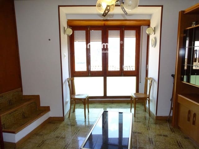 4 bedroom Villa for sale in Paüls - € 76,000 (Ref: 8116715)