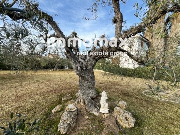 Building Plot for sale in Cubelles - € 130,000 (Ref: 8147640)