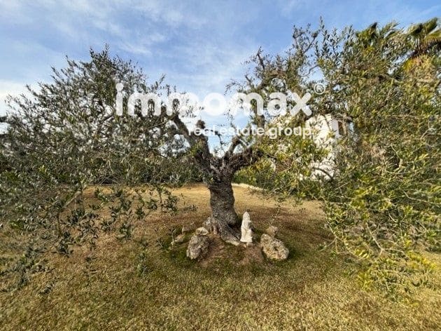 Building Plot for sale in Cubelles - € 130,000 (Ref: 8147640)