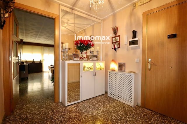 Takvåning till salu i Sant Celoni - 260 000 € (Ref: 8151745)