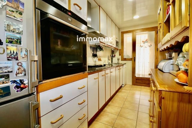 Takvåning till salu i Sant Celoni - 260 000 € (Ref: 8151745)