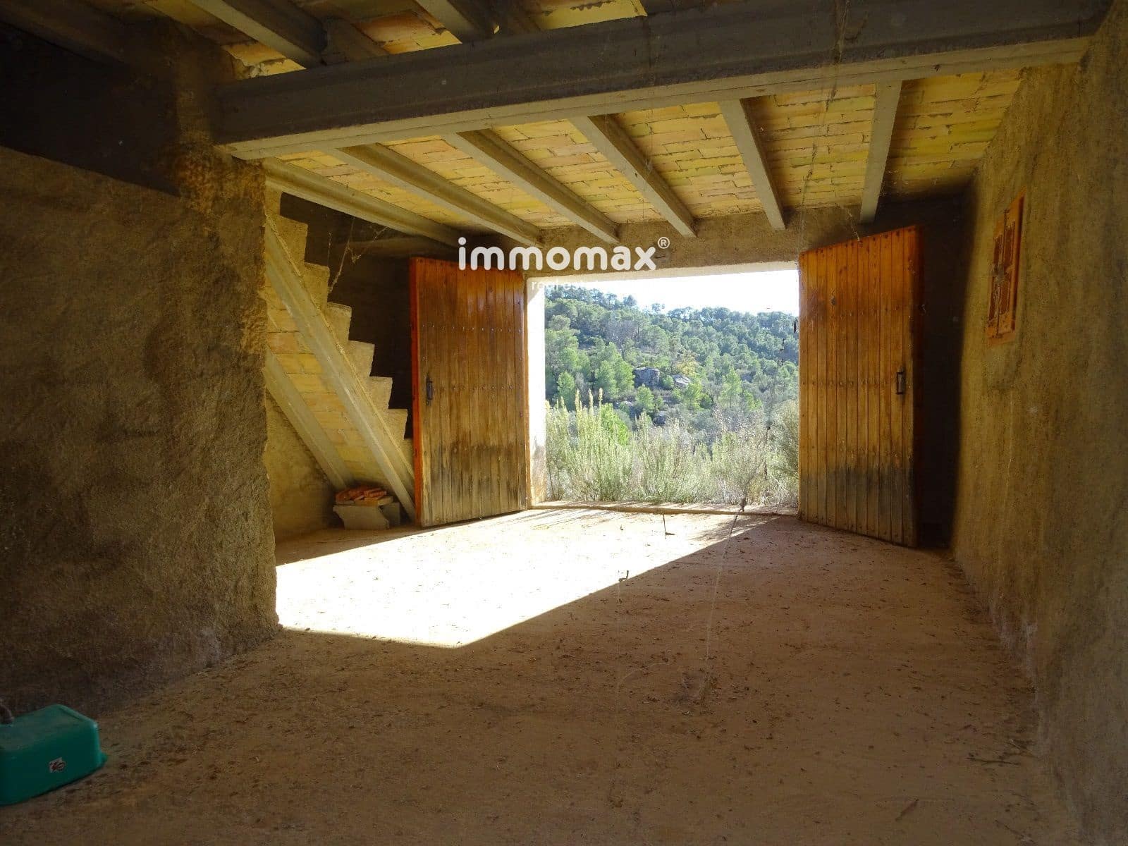 Ubebygd land til salgs i Caseres - € 56 000 (Ref: 8160851)