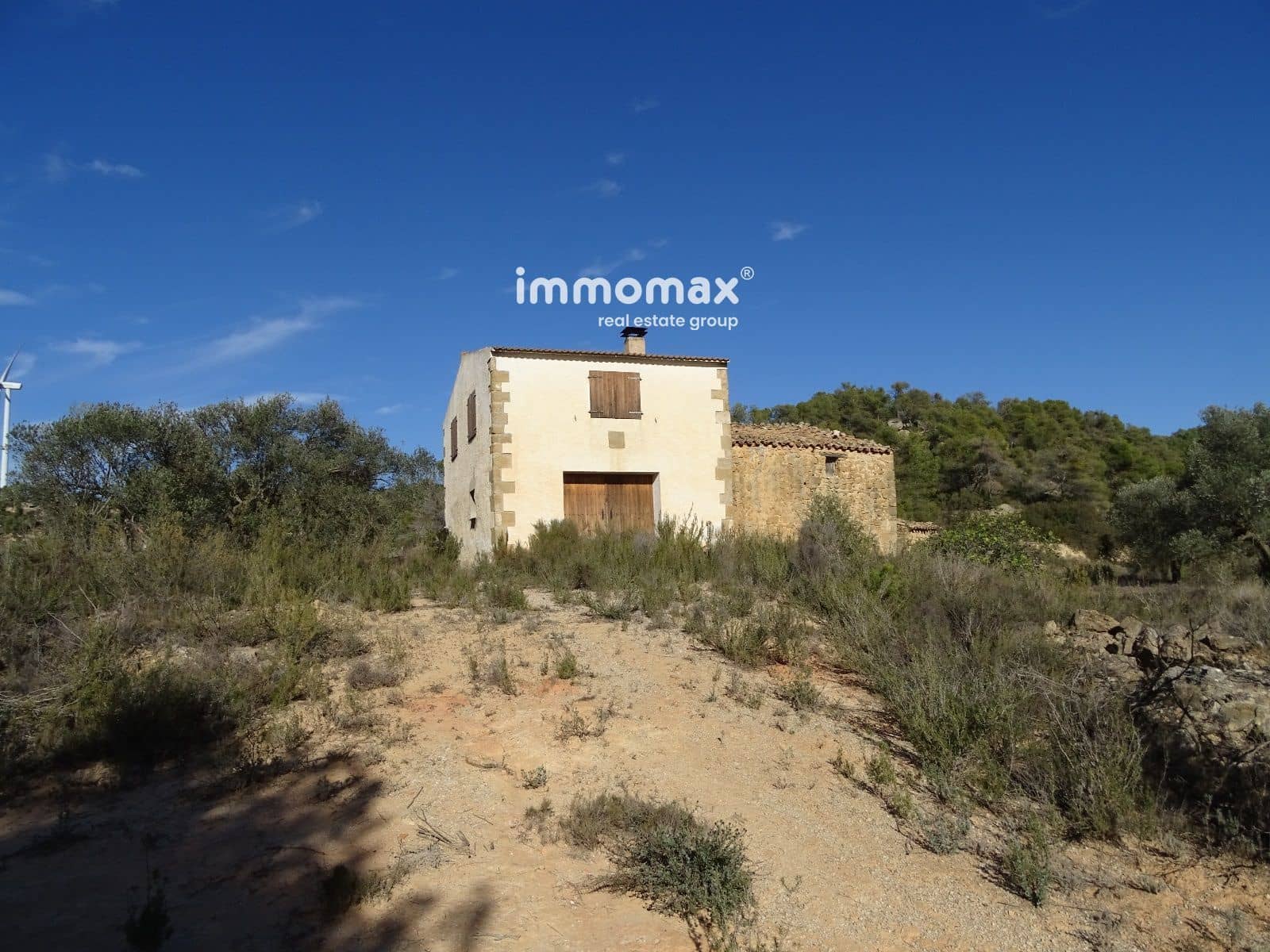 Ubebygd land til salgs i Caseres - € 56 000 (Ref: 8160851)