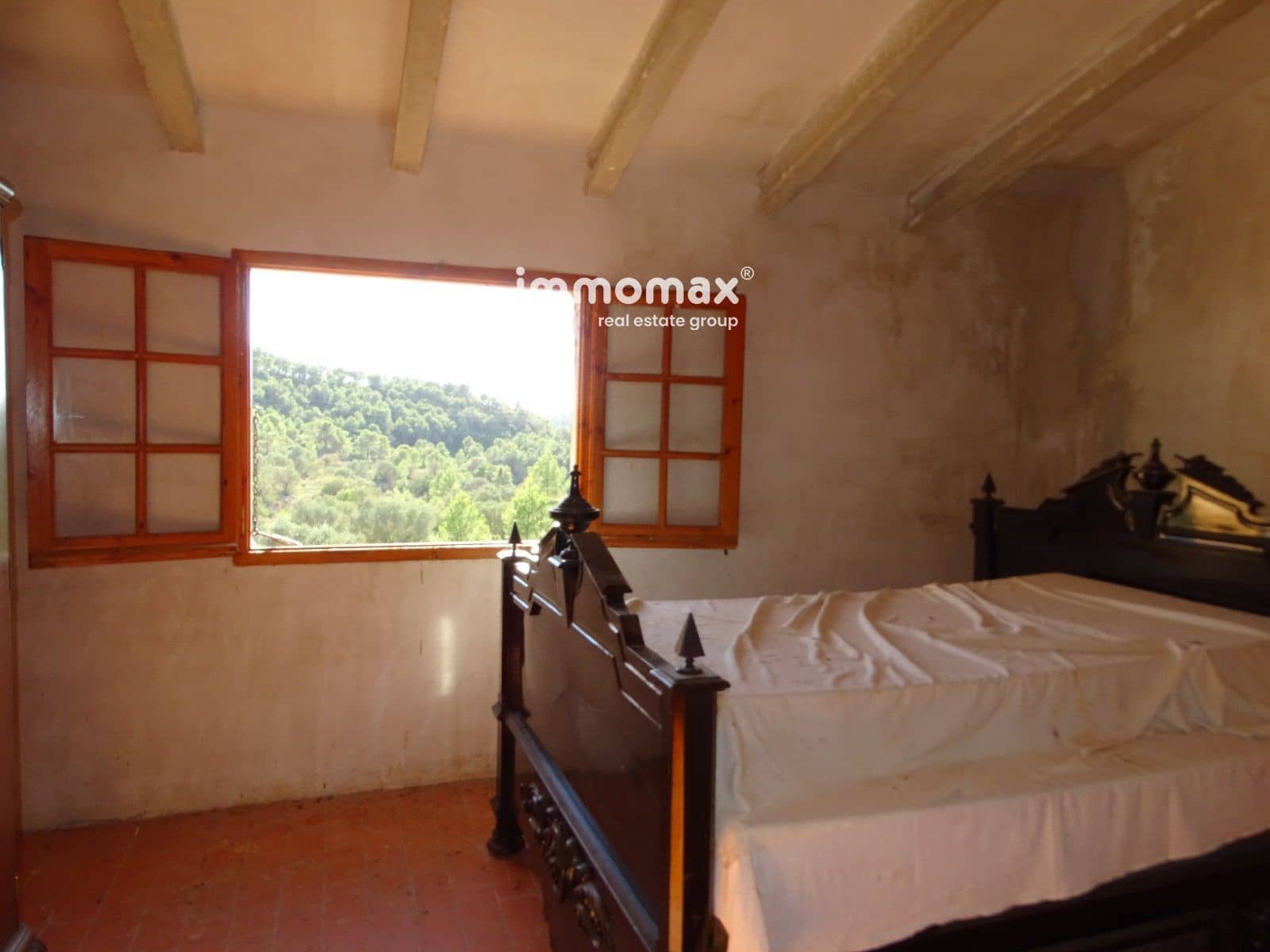 Ubebygd land til salgs i Caseres - € 56 000 (Ref: 8160851)