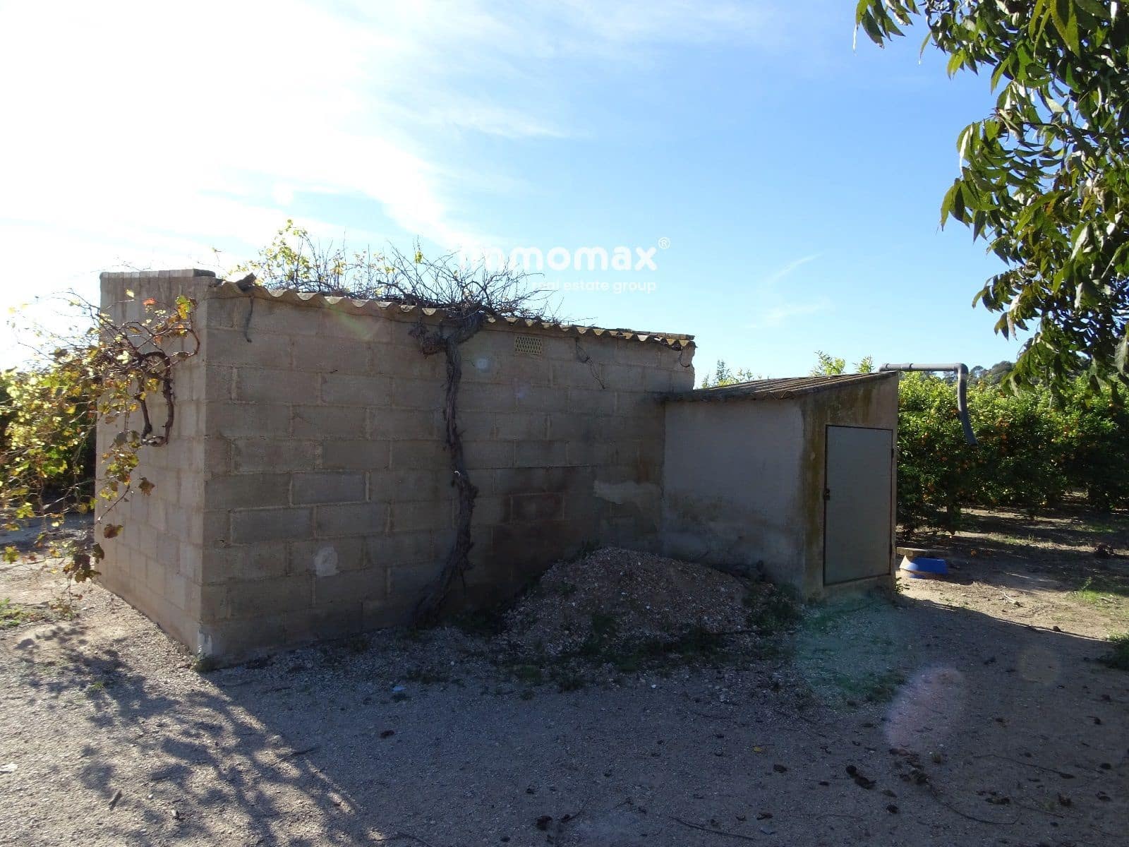 1 soveværelse Villa til salg i Bitem med swimmingpool - € 126.000 (Ref: 8174221)