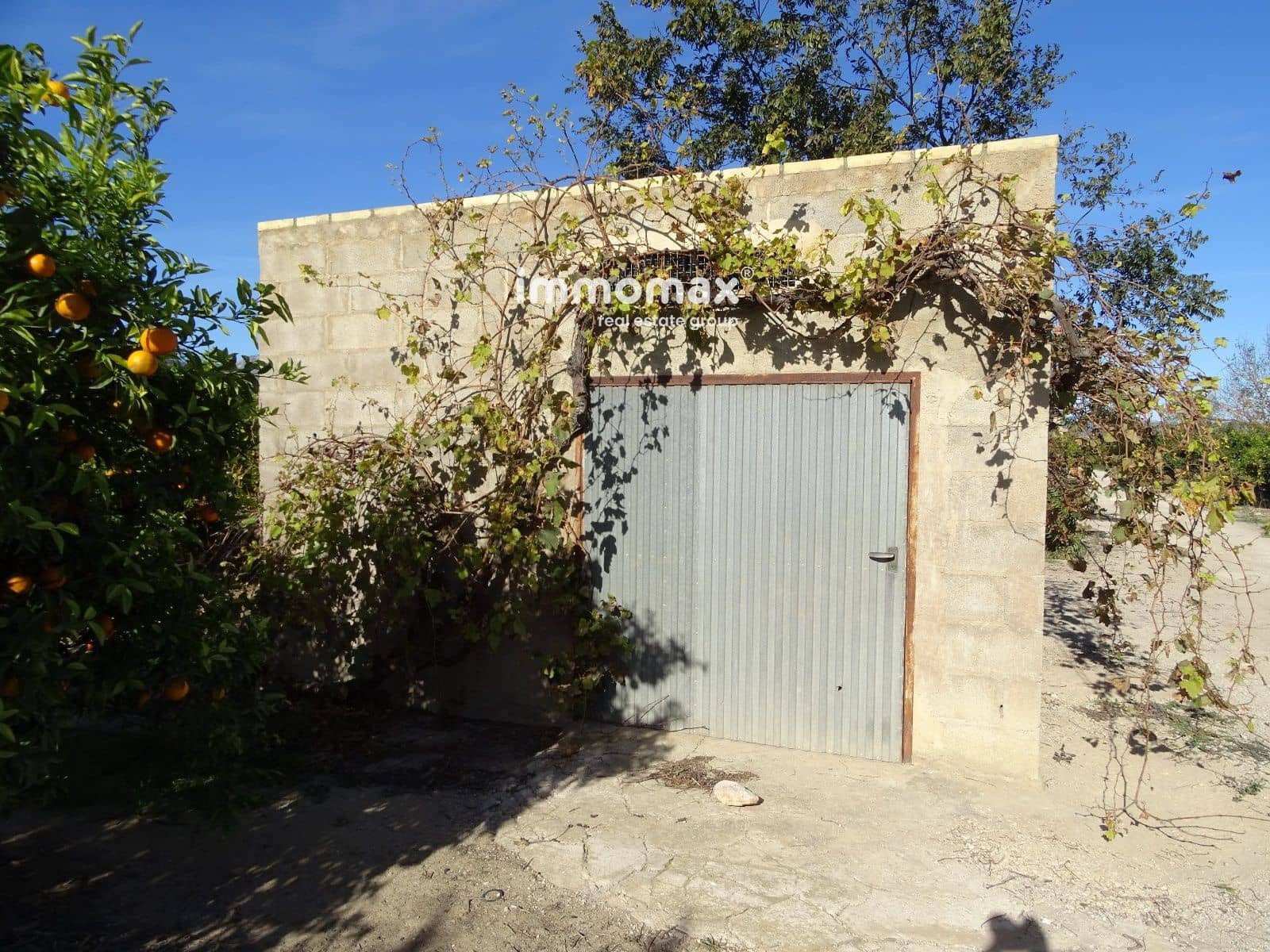 1 soveværelse Villa til salg i Bitem med swimmingpool - € 126.000 (Ref: 8174221)