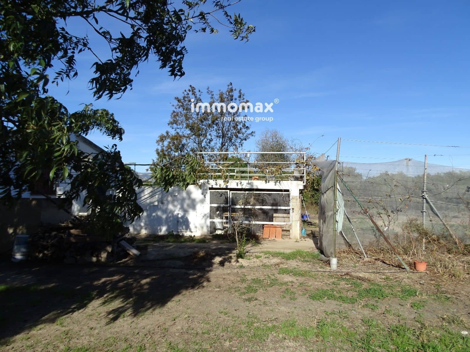 1 soveværelse Villa til salg i Bitem med swimmingpool - € 126.000 (Ref: 8174221)