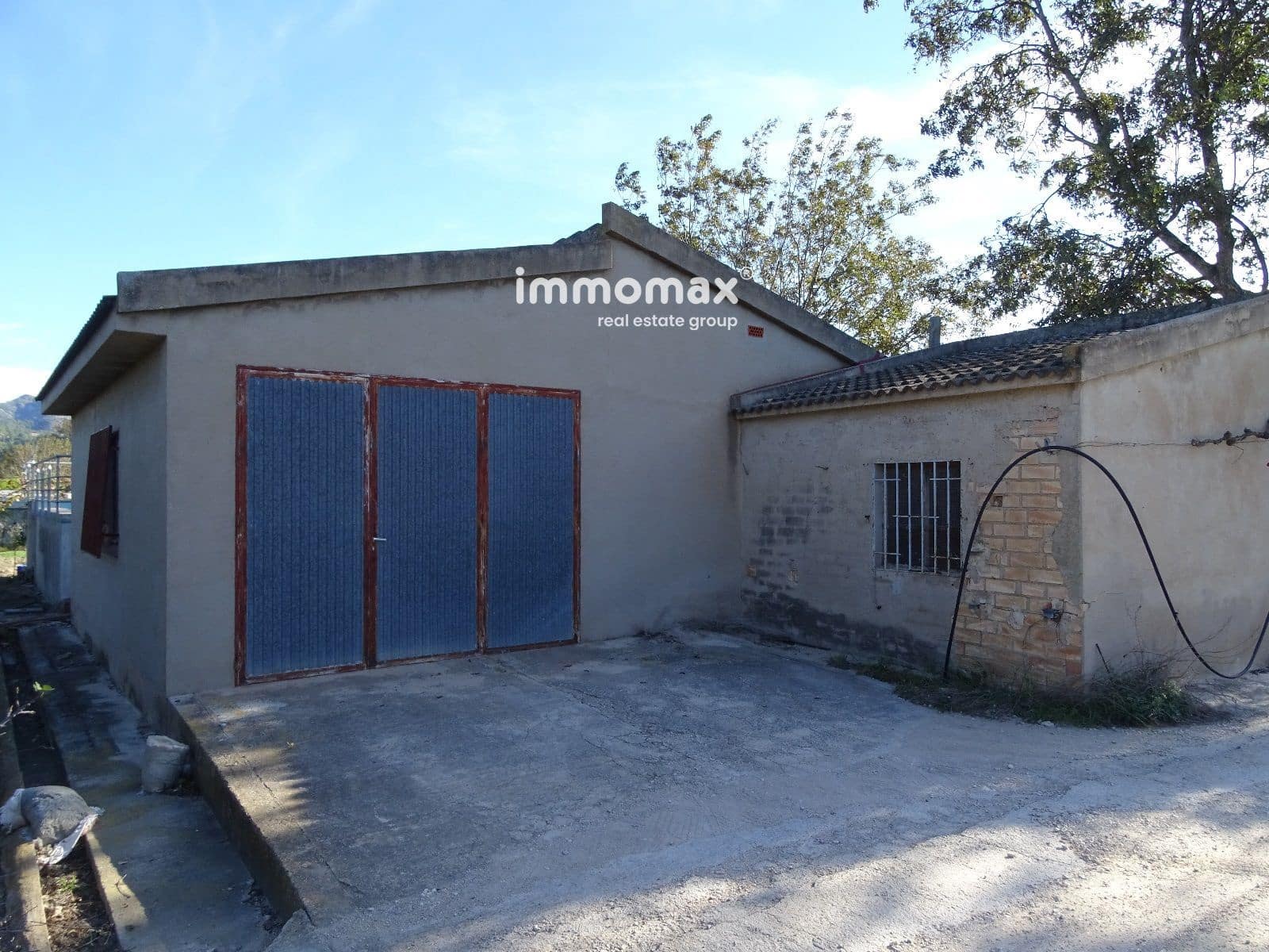 1 soveværelse Villa til salg i Bitem med swimmingpool - € 126.000 (Ref: 8174221)