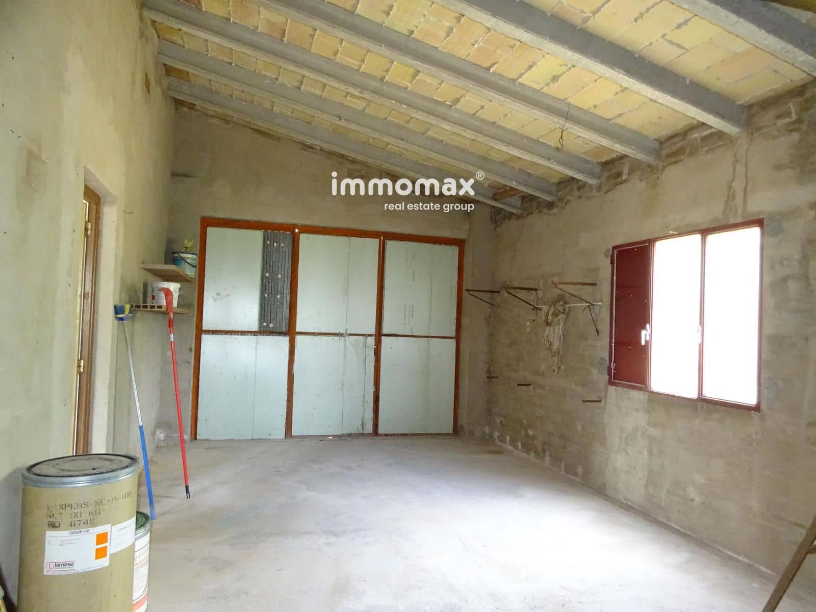 1 soveværelse Villa til salg i Bitem med swimmingpool - € 126.000 (Ref: 8174221)