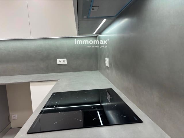 3 soverom Leilighet til salgs i El Besòs i El Maresme, Barcelona by - € 408 000 (Ref: 8189020)