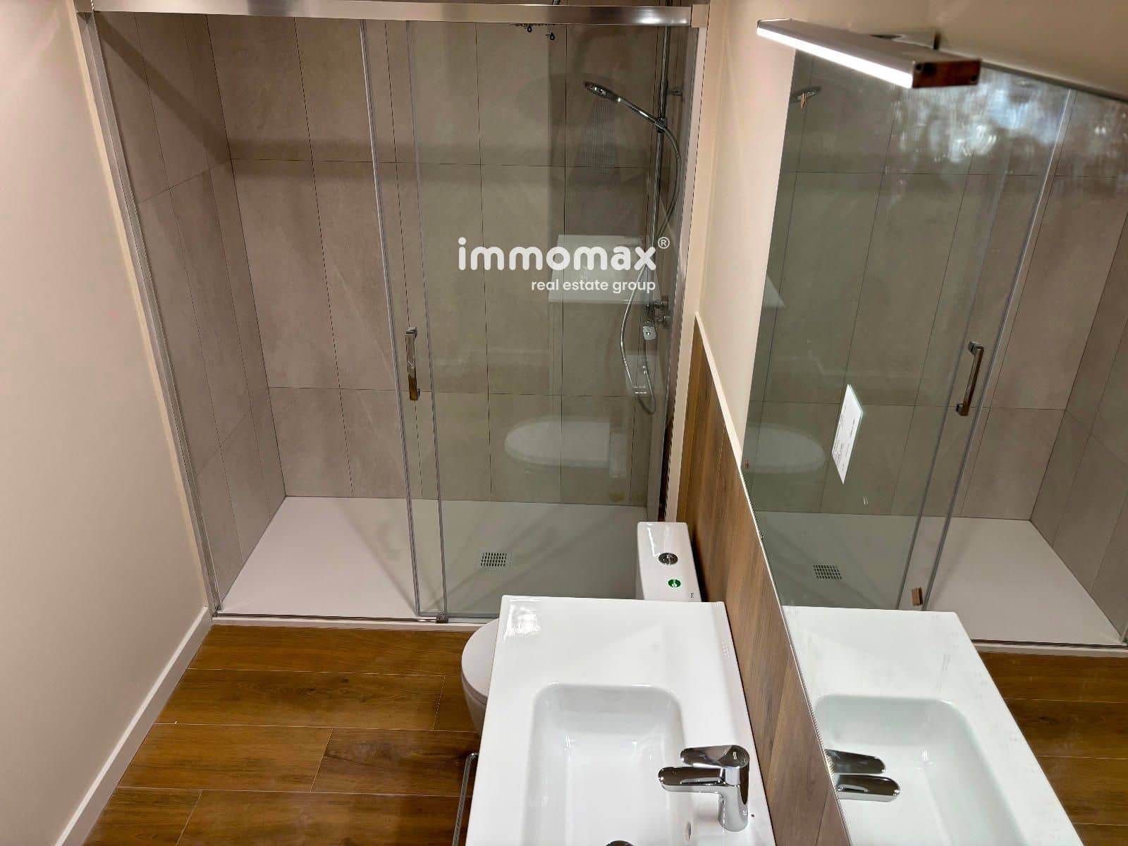 3 soveværelse Lejlighed til salg i Barcelona by - € 408.000 (Ref: 8189020)