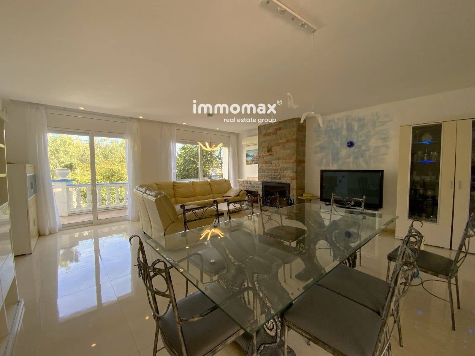 6 soverom Villa til leie i Castelldefels med svømmebasseng garasje - € 4 900 (Ref: 8196917)
