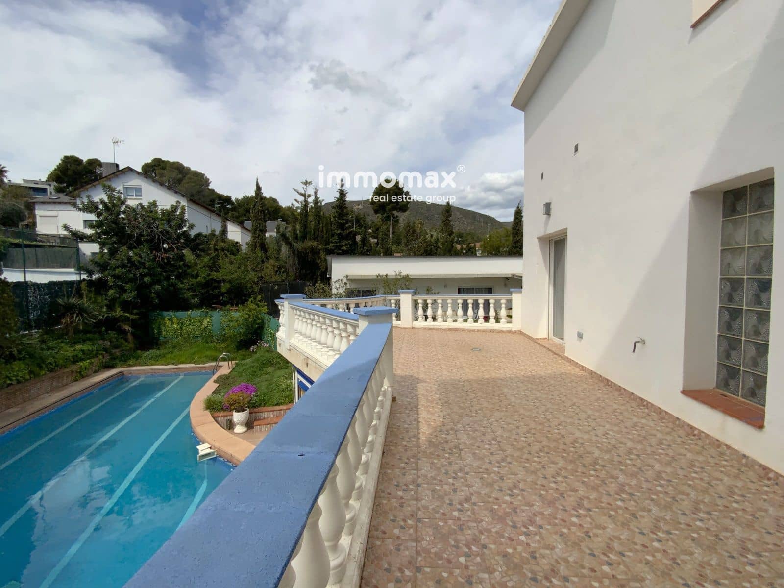 6 soverom Villa til leie i Castelldefels med svømmebasseng garasje - € 4 900 (Ref: 8196917)