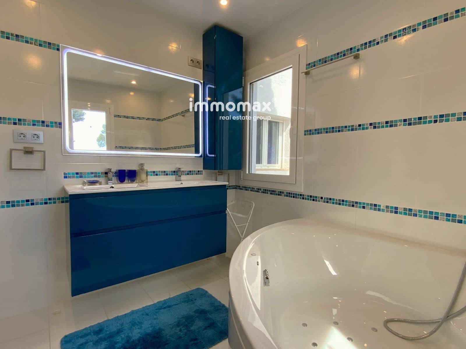 6 soverom Villa til leie i Castelldefels med svømmebasseng garasje - € 4 900 (Ref: 8196917)