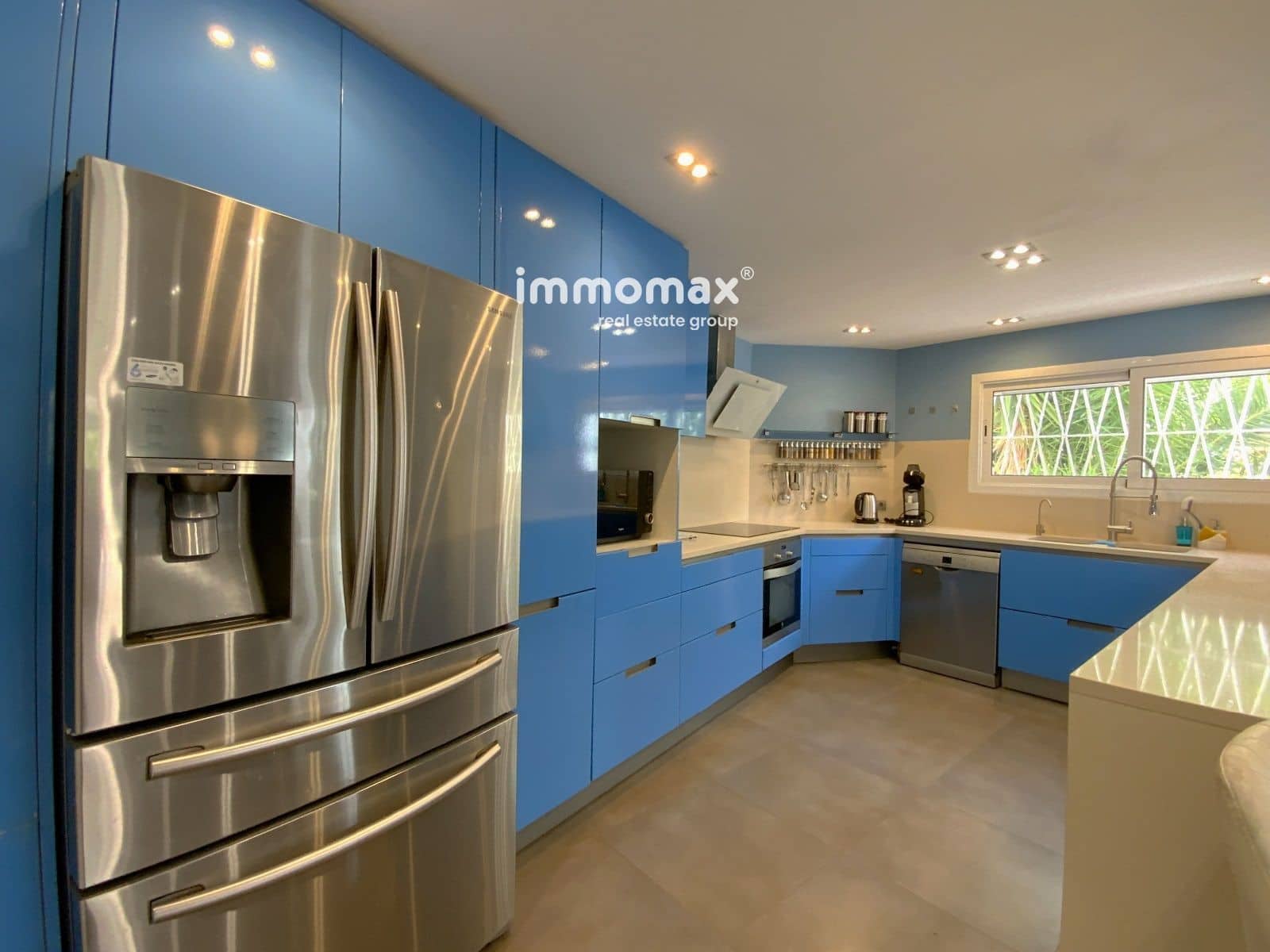 6 soverom Villa til leie i Castelldefels med svømmebasseng garasje - € 4 900 (Ref: 8196917)