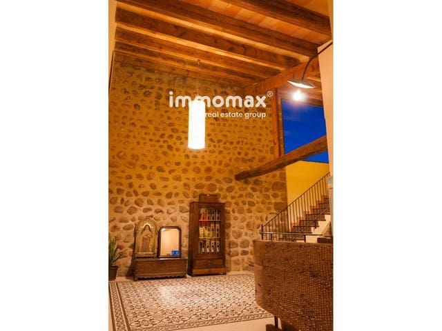 8 soverom Villa til salgs i Tortosa med svømmebasseng garasje - € 1 800 000 (Ref: 8200570)