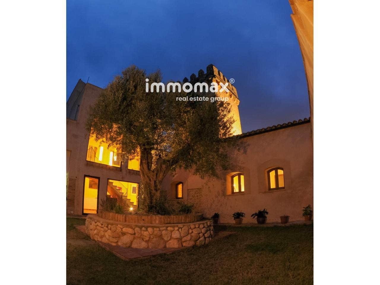 8 soverom Villa til salgs i Tortosa med svømmebasseng garasje - € 1 800 000 (Ref: 8200570)