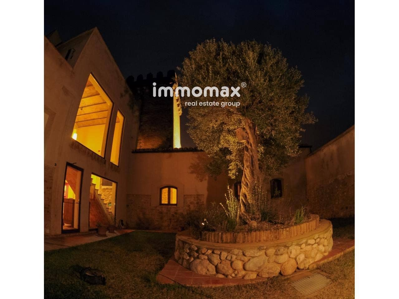 8 soverom Villa til salgs i Tortosa med svømmebasseng garasje - € 1 800 000 (Ref: 8200570)