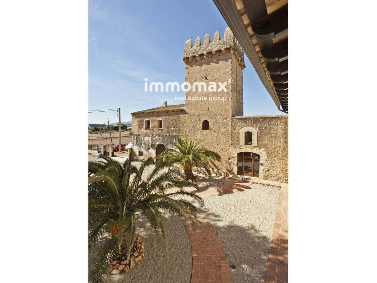 8 soverom Villa til salgs i Tortosa med svømmebasseng garasje - € 1 800 000 (Ref: 8200570)