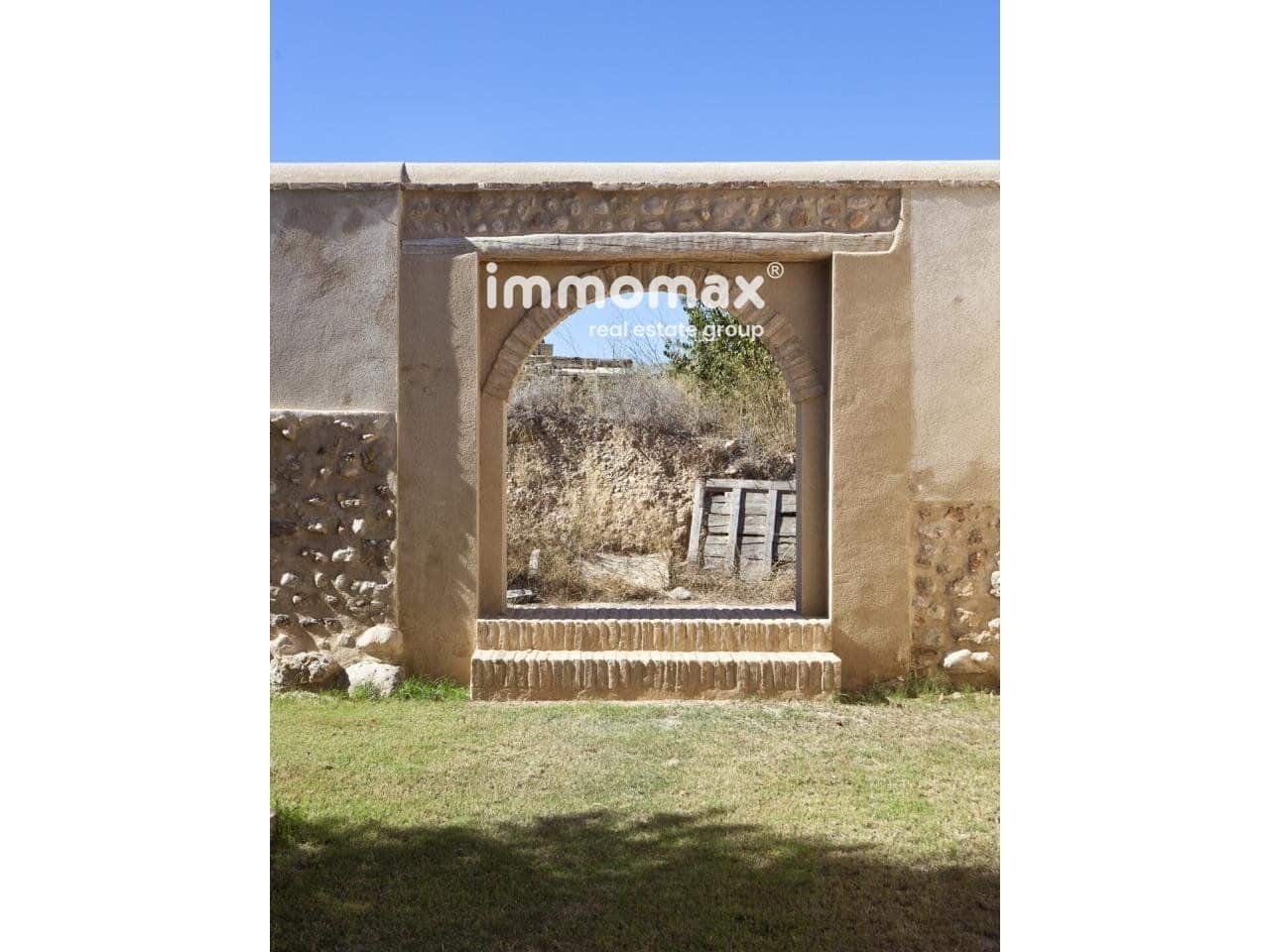 8 soverom Villa til salgs i Tortosa med svømmebasseng garasje - € 1 800 000 (Ref: 8200570)