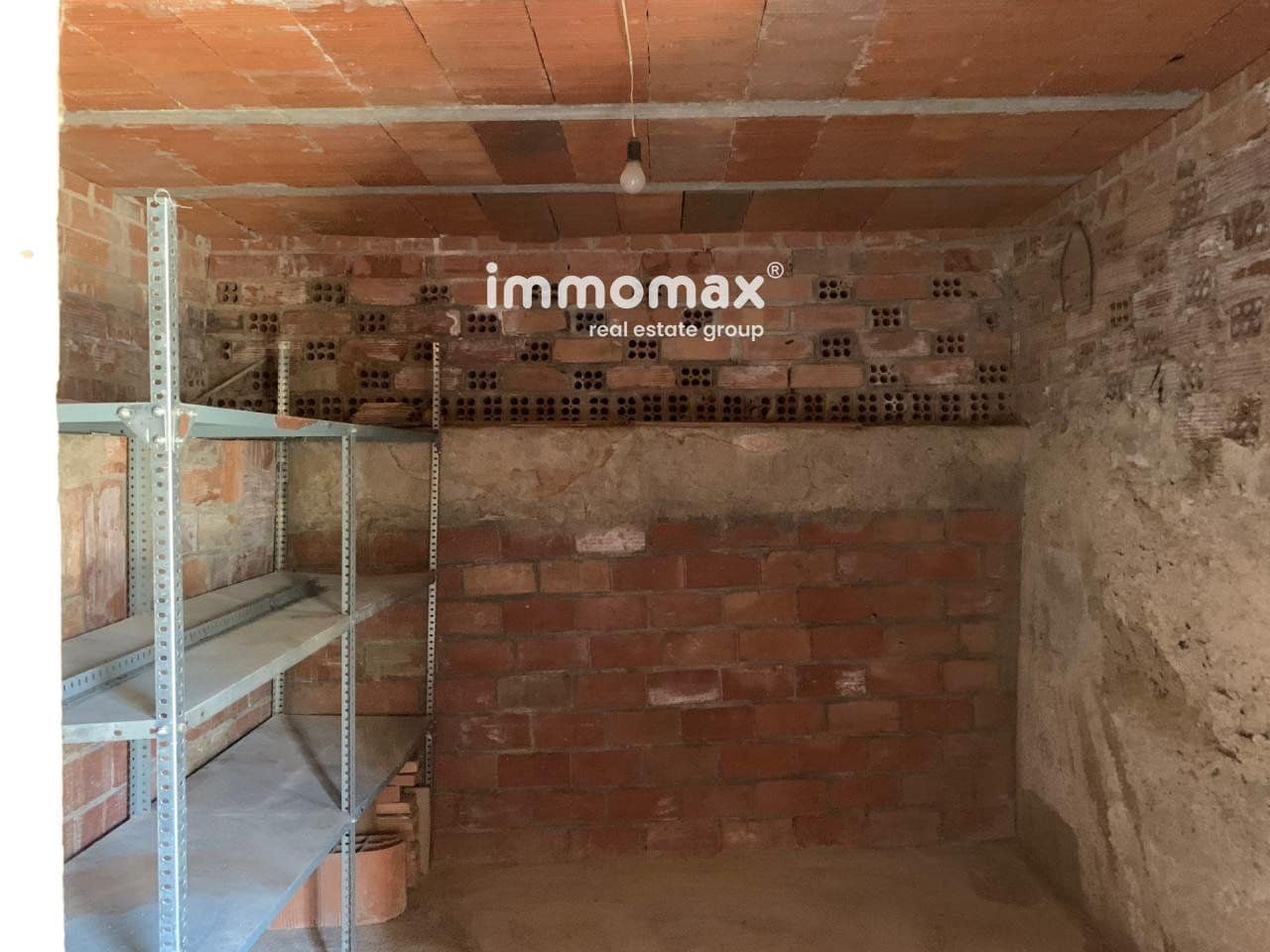 Studio til salg i Santa Eulalia de Roncana - € 22.000 (Ref: 8200573)