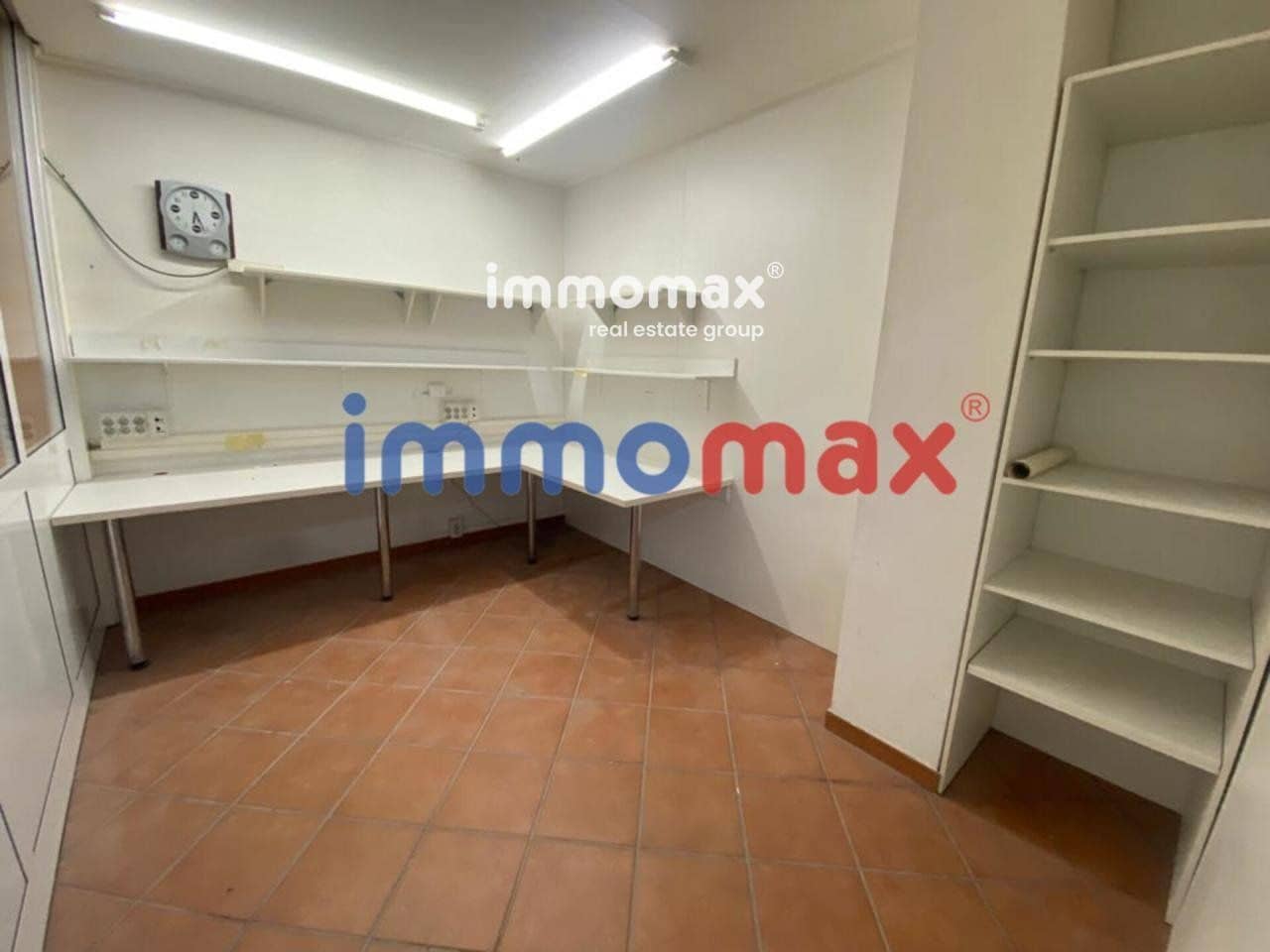 Commercial for rent in Sant Boi de Llobregat - € 1,400 (Ref: 8249617)
