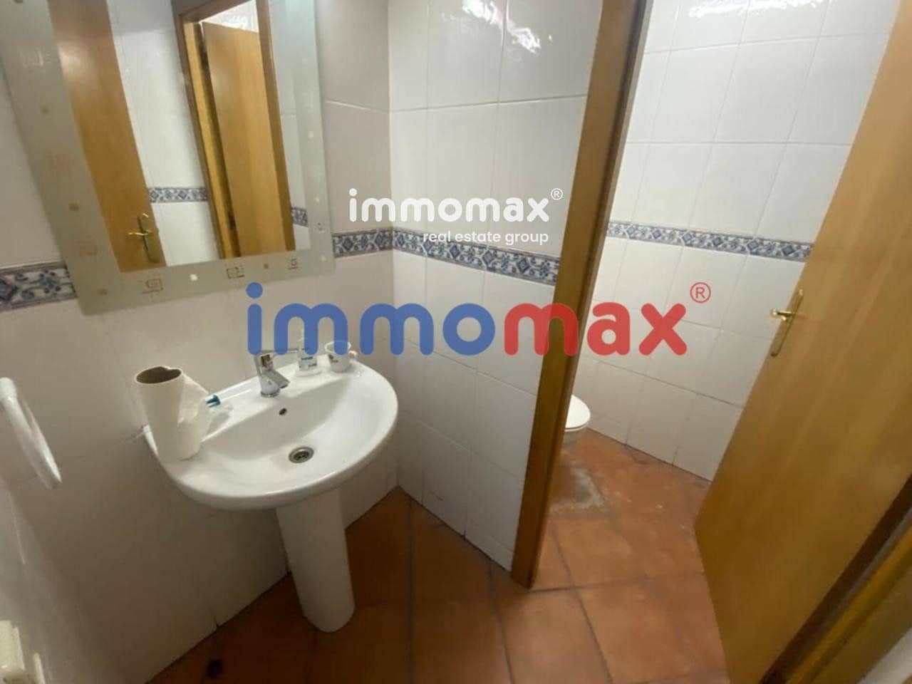 Commercial for rent in Sant Boi de Llobregat - € 1,400 (Ref: 8249617)