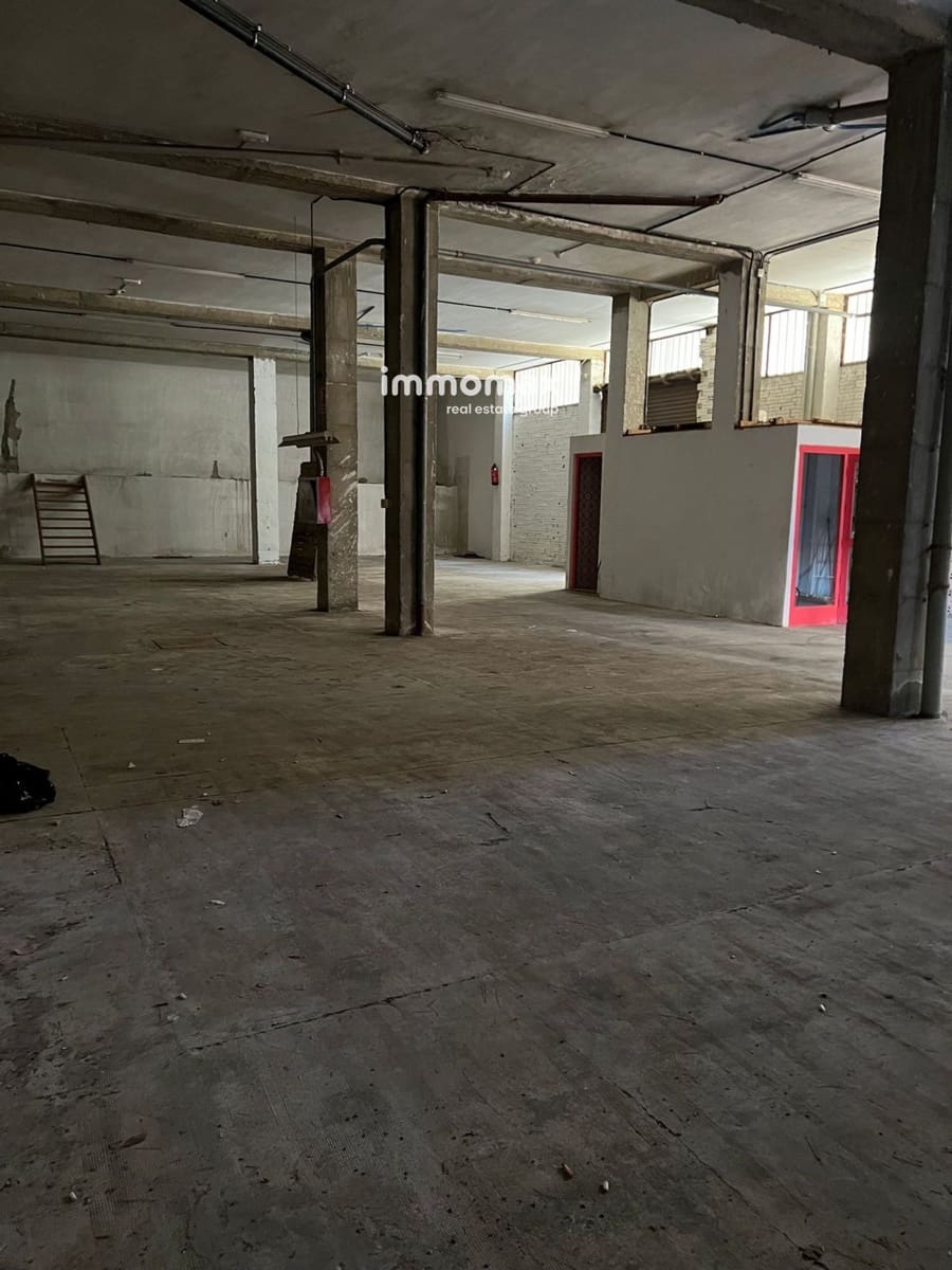 Erhverv til salg i Sant Feliu de Llobregat med garage - € 330.000 (Ref: 8254805)