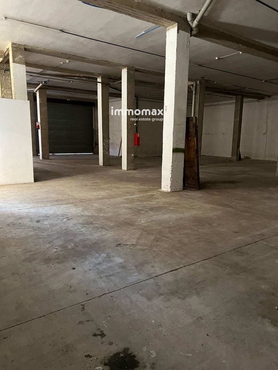 Erhverv til salg i Sant Feliu de Llobregat med garage - € 330.000 (Ref: 8254805)