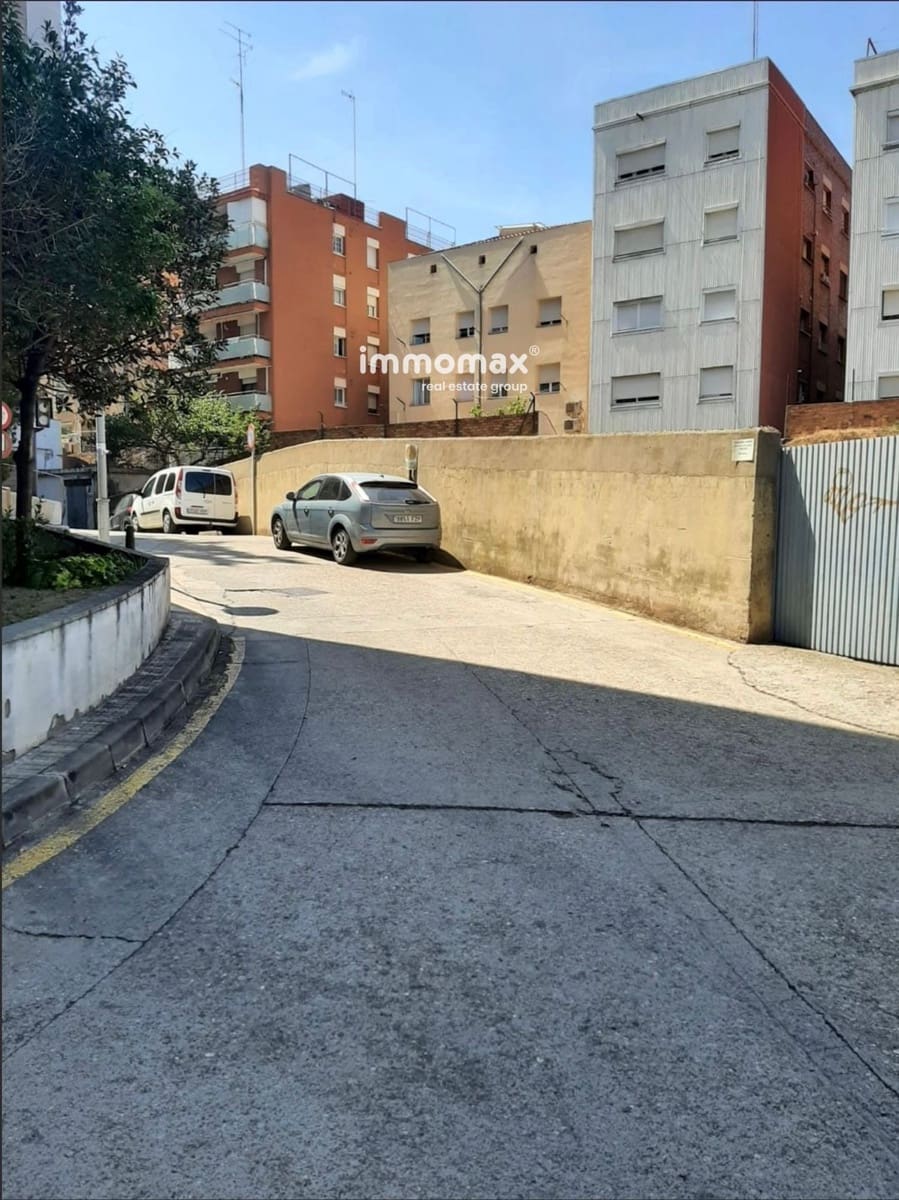Erhverv til salg i Sant Feliu de Llobregat med garage - € 330.000 (Ref: 8254805)