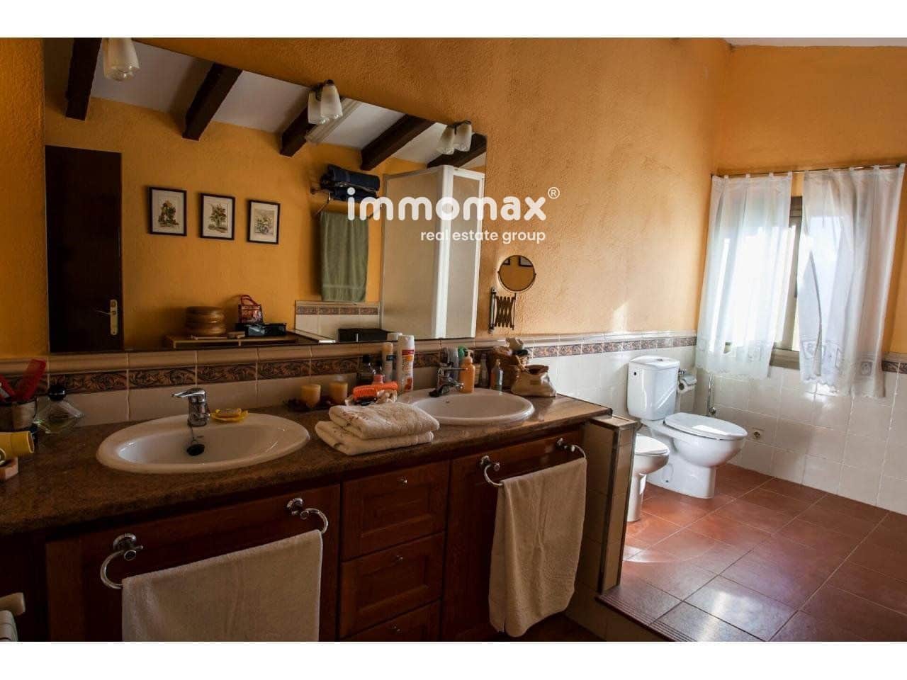 6 soverom Villa til salgs i Tortosa med svømmebasseng garasje - € 440 000 (Ref: 8263800)